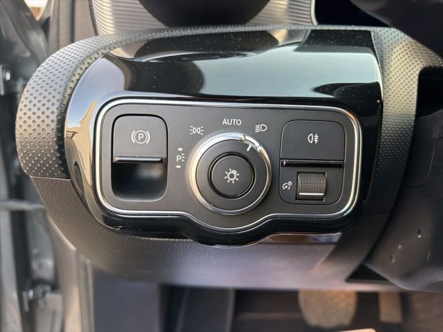 Used 2019 Mercedes-Benz A 220 4MATIC w/ Premium Package image 26