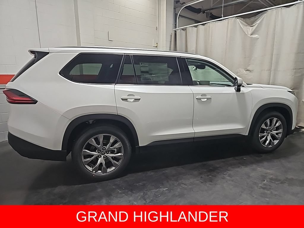 New 2026 Toyota Grand Highlander AWD image 8
