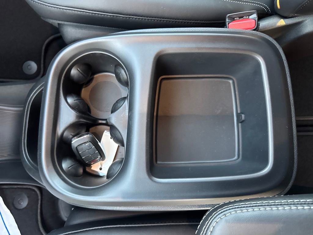 New 2026 Chrysler Pacifica Select image 24