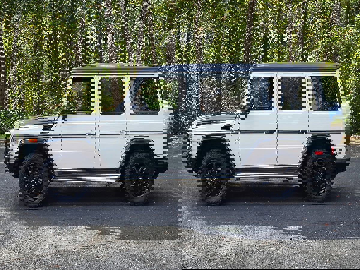 Used 2015 Mercedes-Benz G 550 image 3