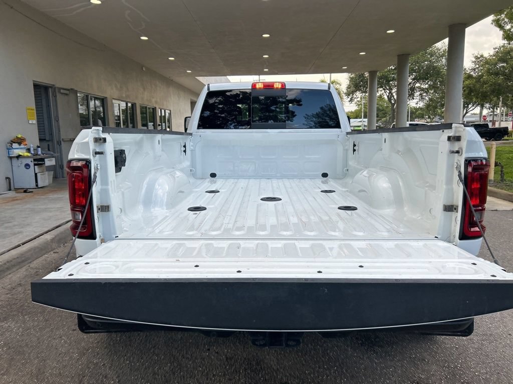 Used 2025 RAM 3500 Tradesman AWD/4WD image 37