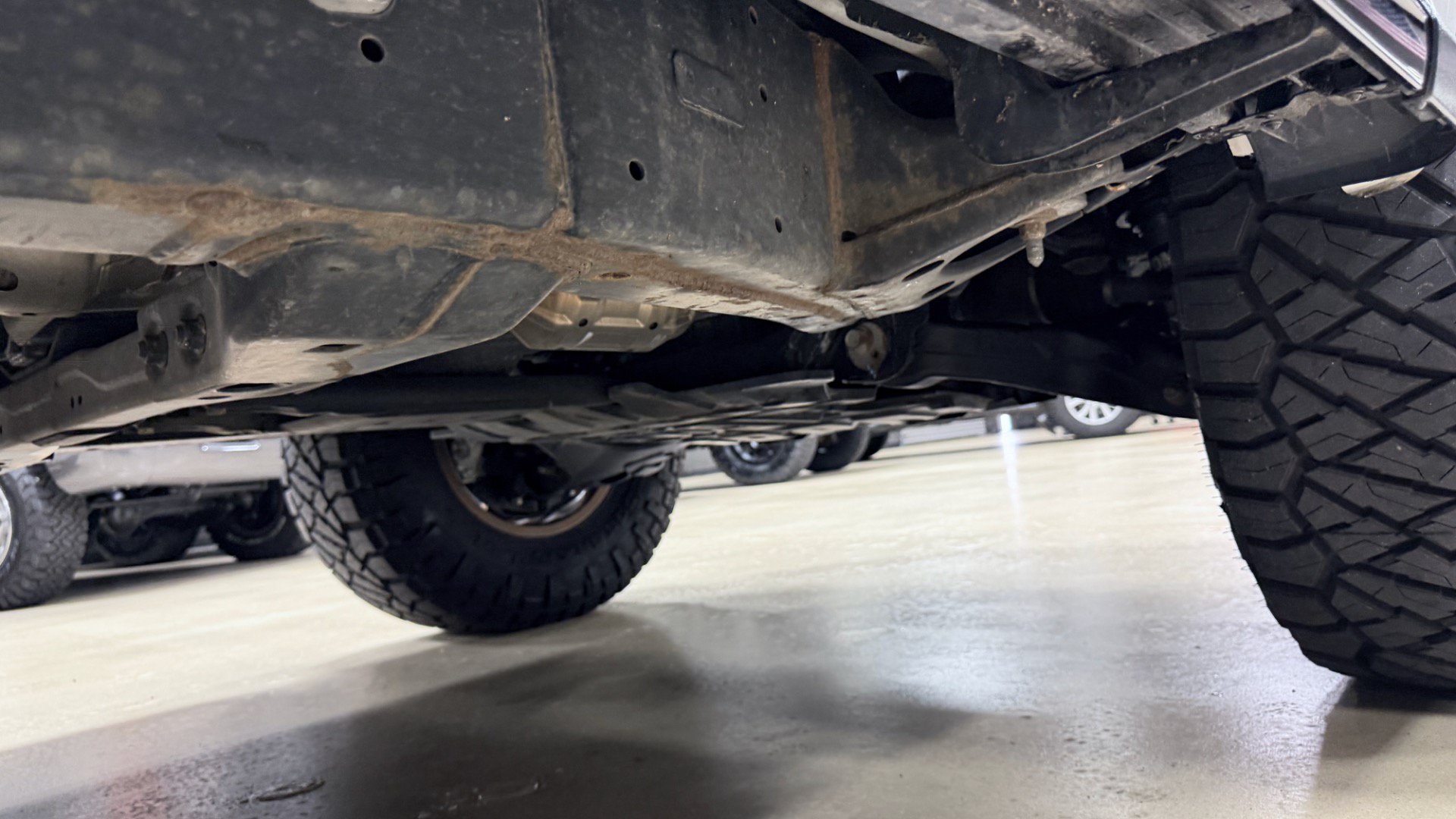 Used 2016 Toyota Land Cruiser AWD/4WD image 35