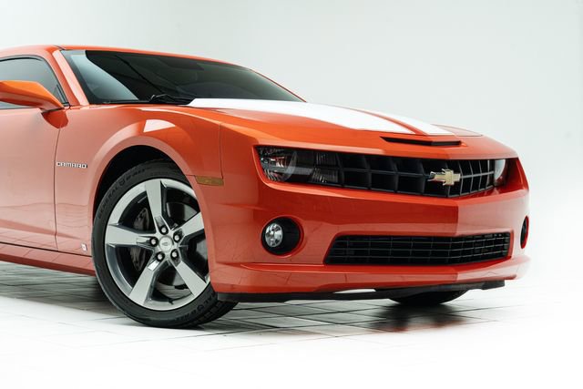 Used 2010 Chevrolet Camaro SS w/ Interior Accent Trim Package image 4