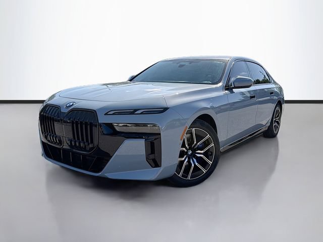 Used 2025 BMW i7 xDrive60 AWD/4WD image 1