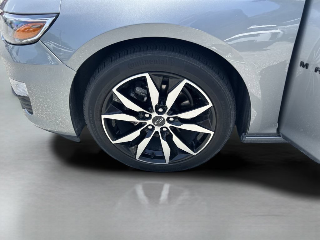 Used 2023 Chevrolet Malibu RS FWD image 37