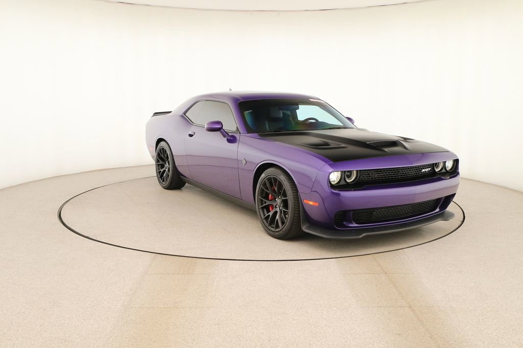 Used 2016 Dodge Challenger SRT Hellcat RWD image 10