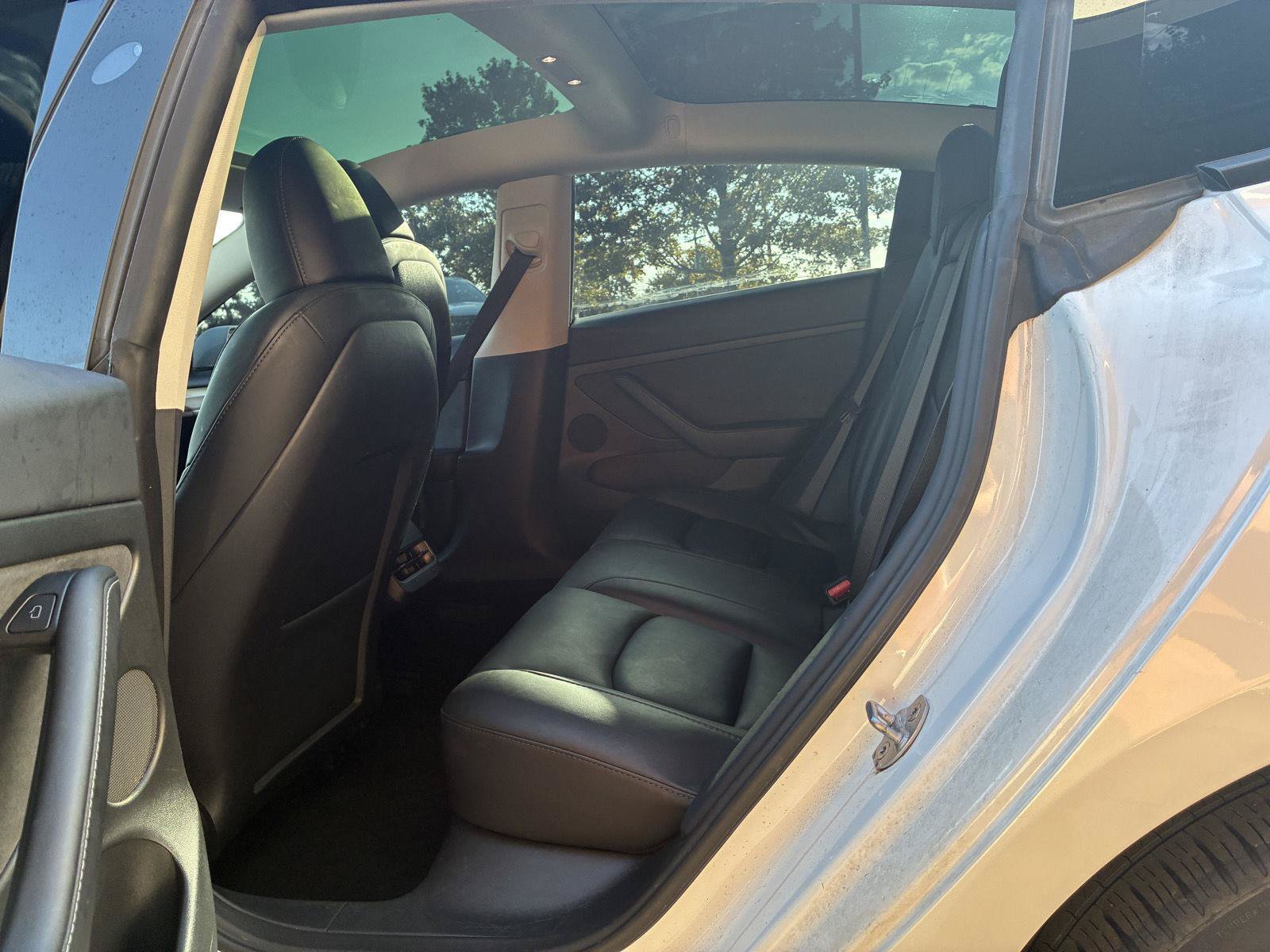 Used 2023 Tesla Model 3 Standard Range RWD image 18