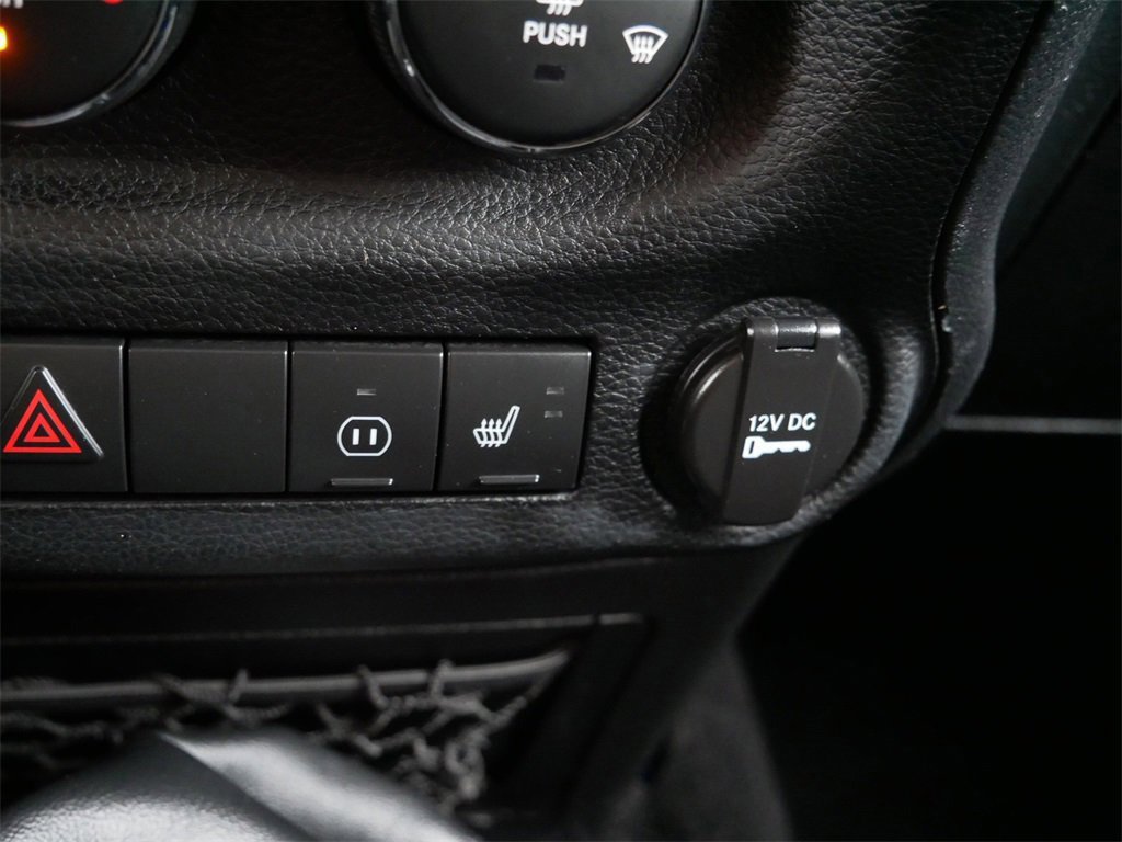 Used 2011 Jeep Wrangler Sahara w/ Dual Top Group image 27