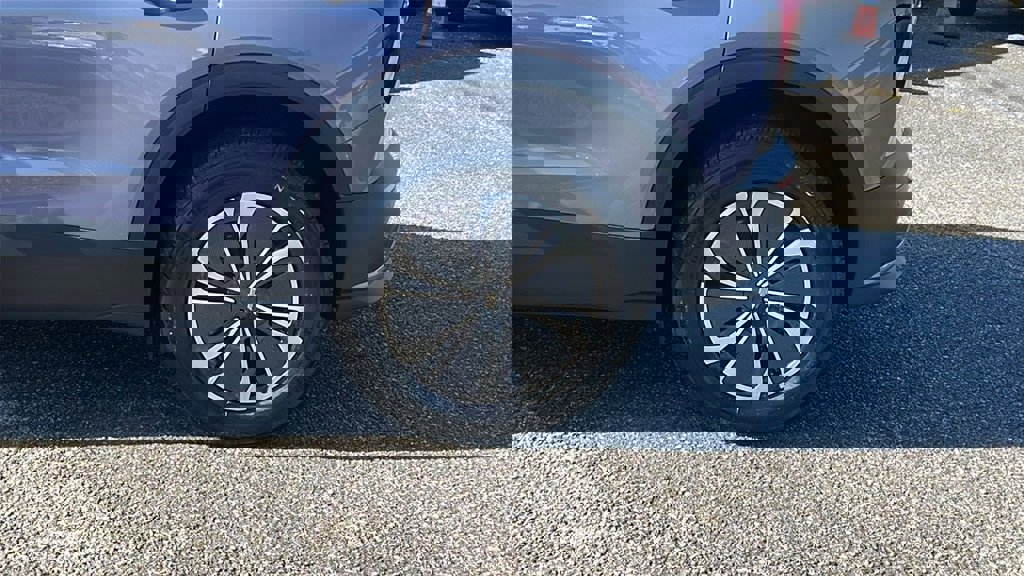 New 2026 Chevrolet Blazer EV LT image 9