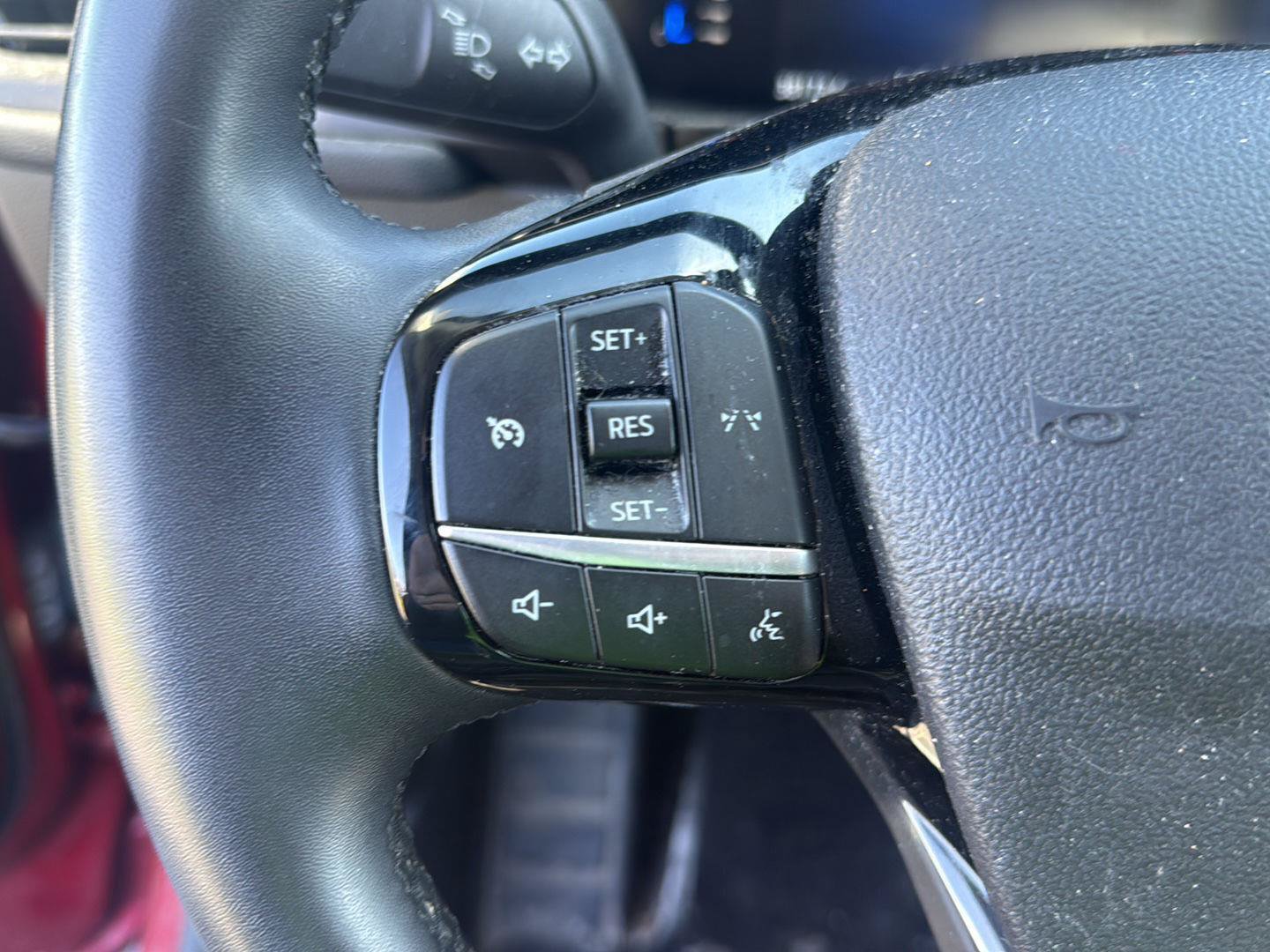 Used 2023 Ford Escape Active AWD/4WD image 22