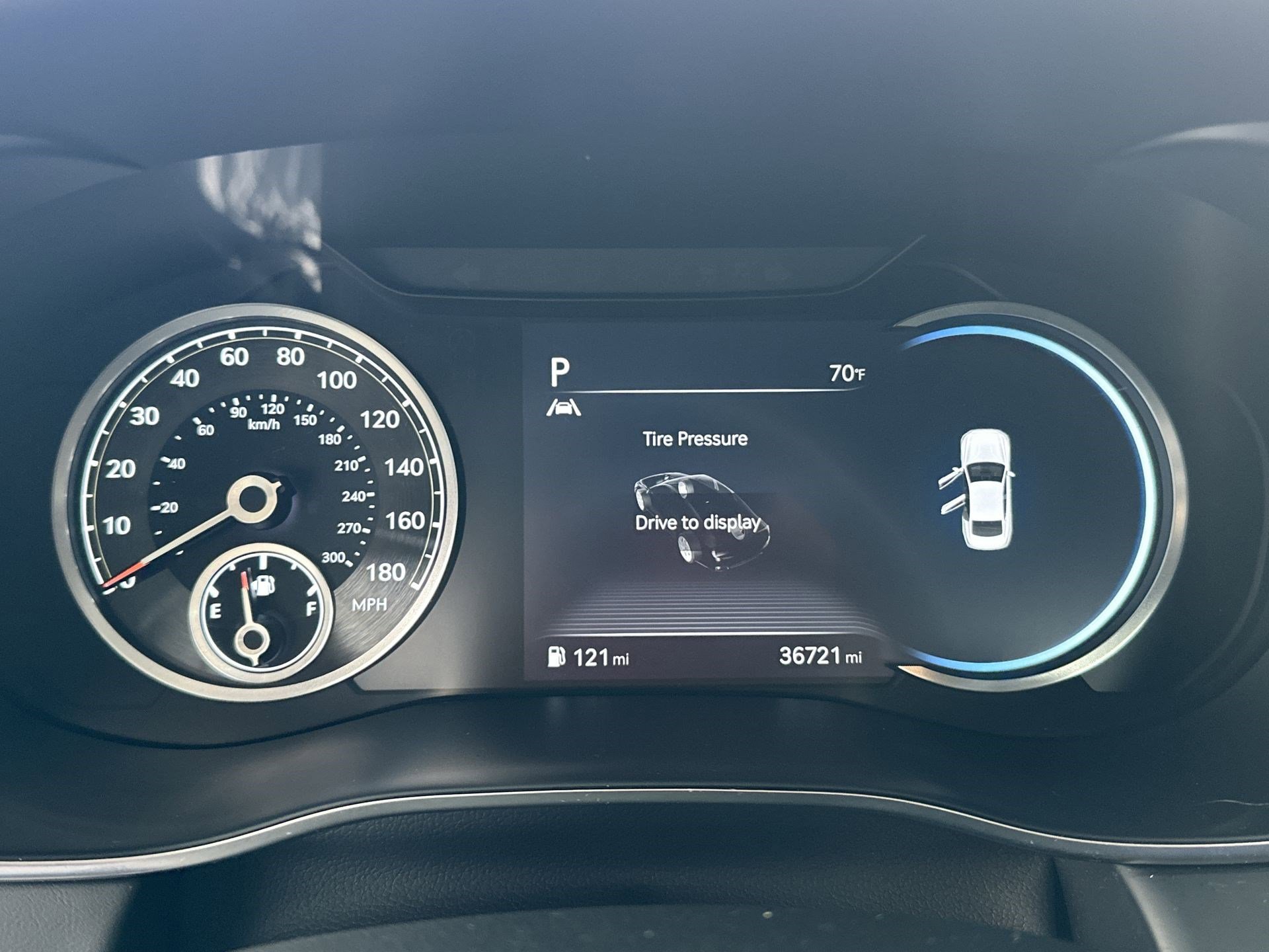 Used 2023 Genesis G70 3.3T w/ Sport Prestige Package image 10