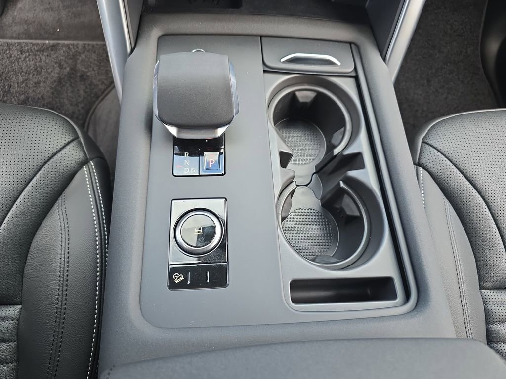 New 2026 Land Rover Discovery S AWD/4WD image 27