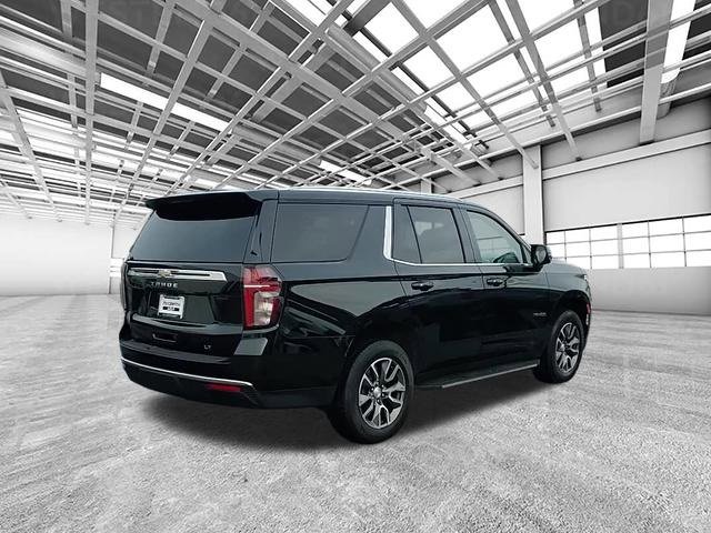 Used 2022 Chevrolet Tahoe LT w/ LT Signature Plus Package image 3