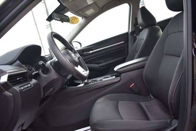 Used 2023 Nissan Altima 2.5 SV image 21