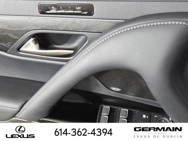 Used 2025 Lexus LX 600 4WD w/ Appearance Package image 26
