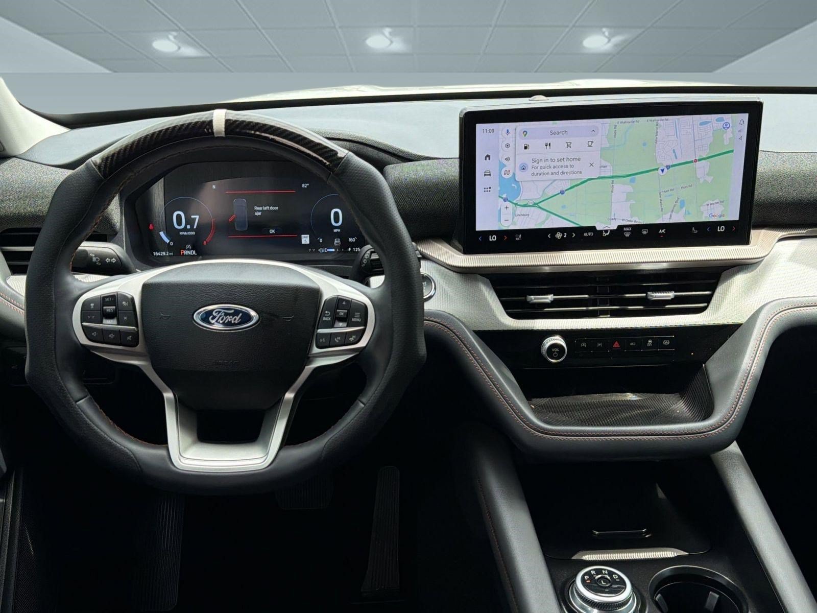 Certified 2025 Ford Explorer Active w/ Active Comfort Package RWD image 29