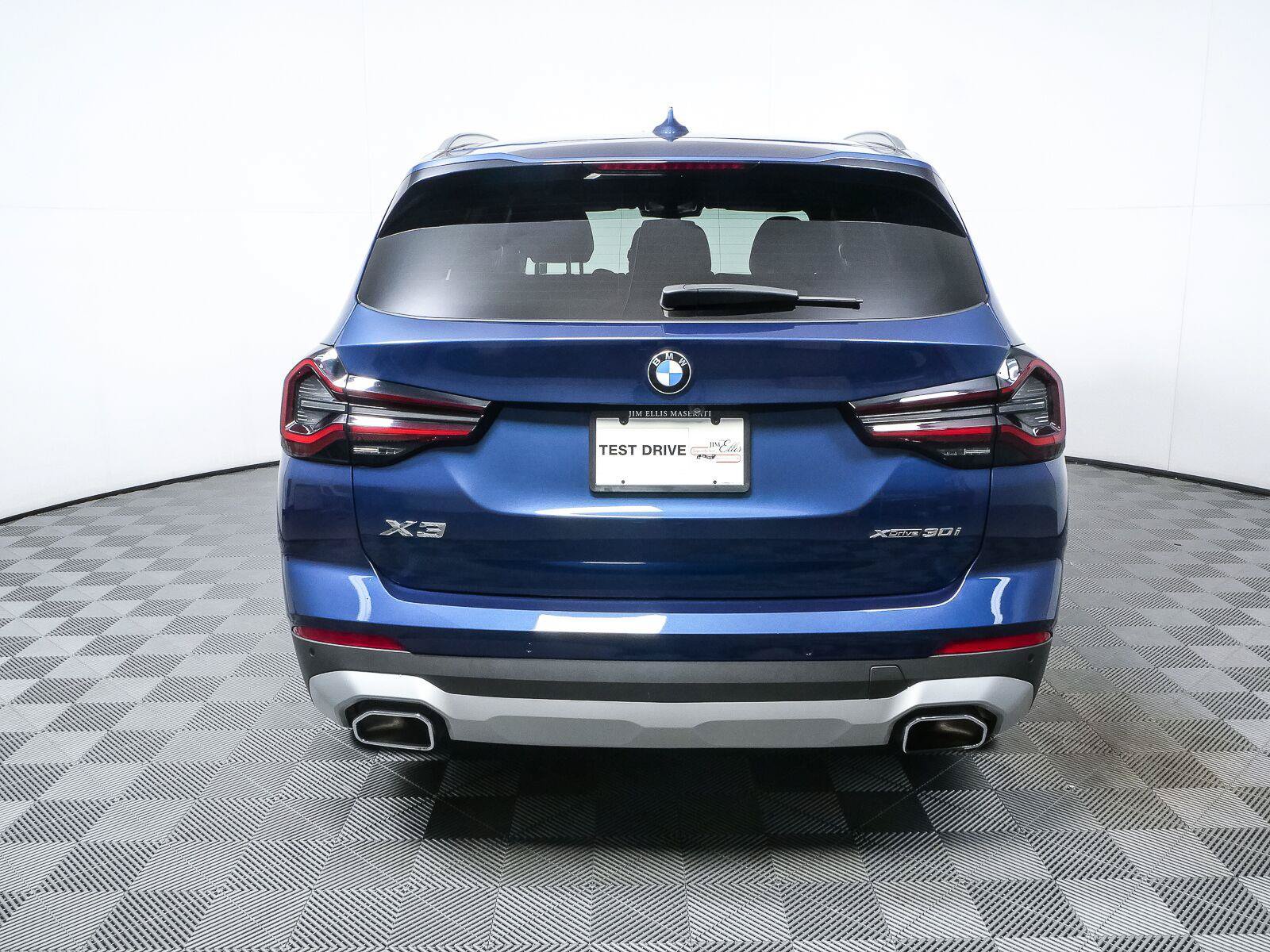 Used 2024 BMW X3 xDrive30i w/ Premium Package AWD/4WD image 33