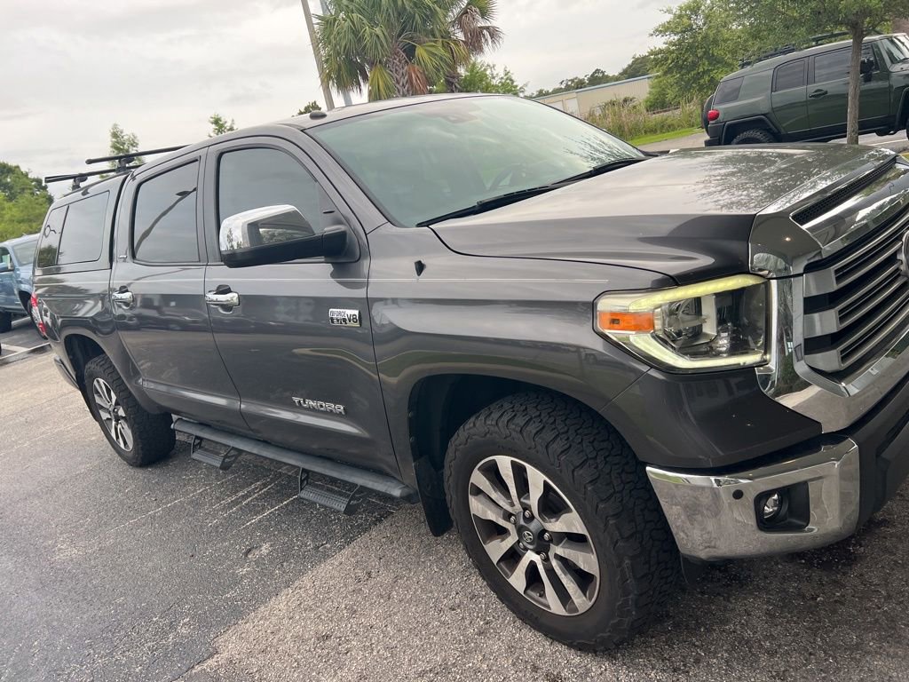 Used 2018 Toyota Tundra Limited w/ Limited Premium Package AWD/4WD image 2