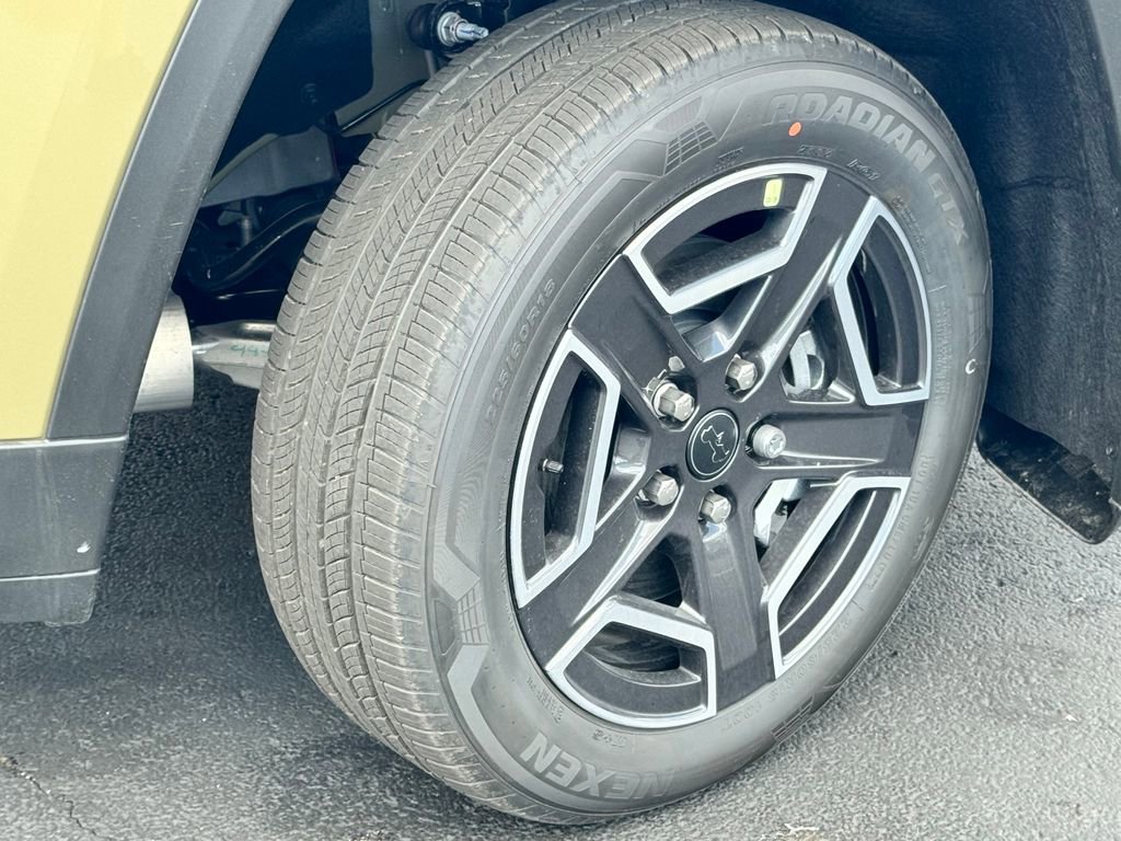 New 2026 Jeep Cherokee Laredo AWD/4WD image 9
