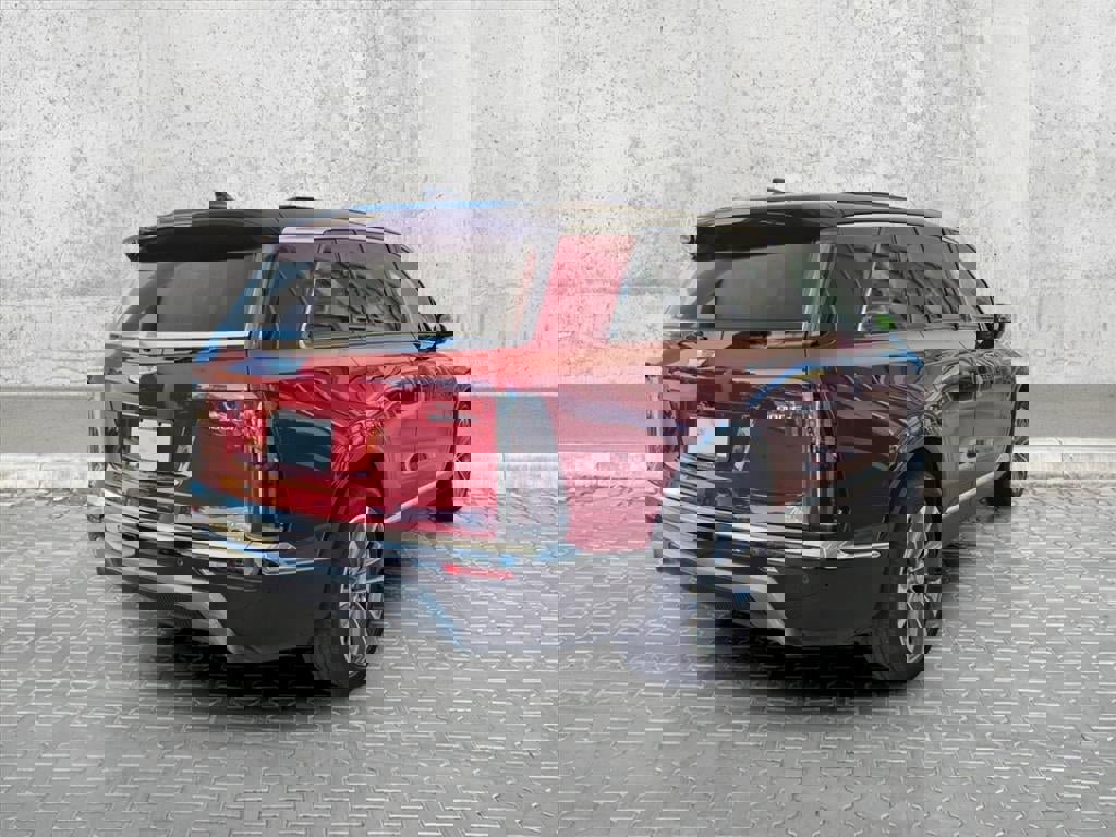 New 2026 Cadillac Vistiq Luxury w/ LPO, Floor Liner Package image 12