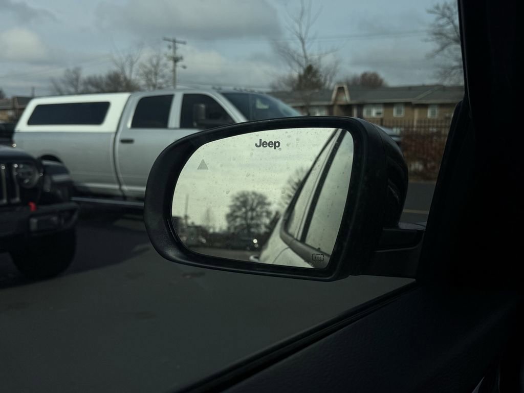 New 2026 Jeep Compass Limited image 13