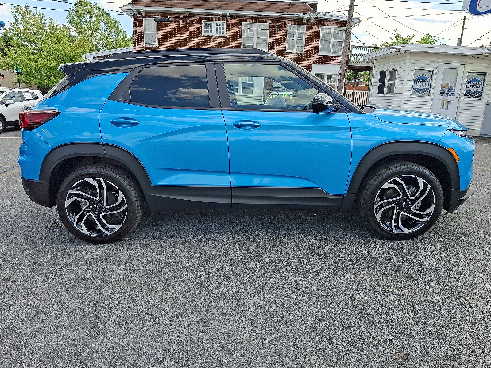 Used 2025 Chevrolet TrailBlazer RS w/ Driver Confidence Package AWD/4WD image 6