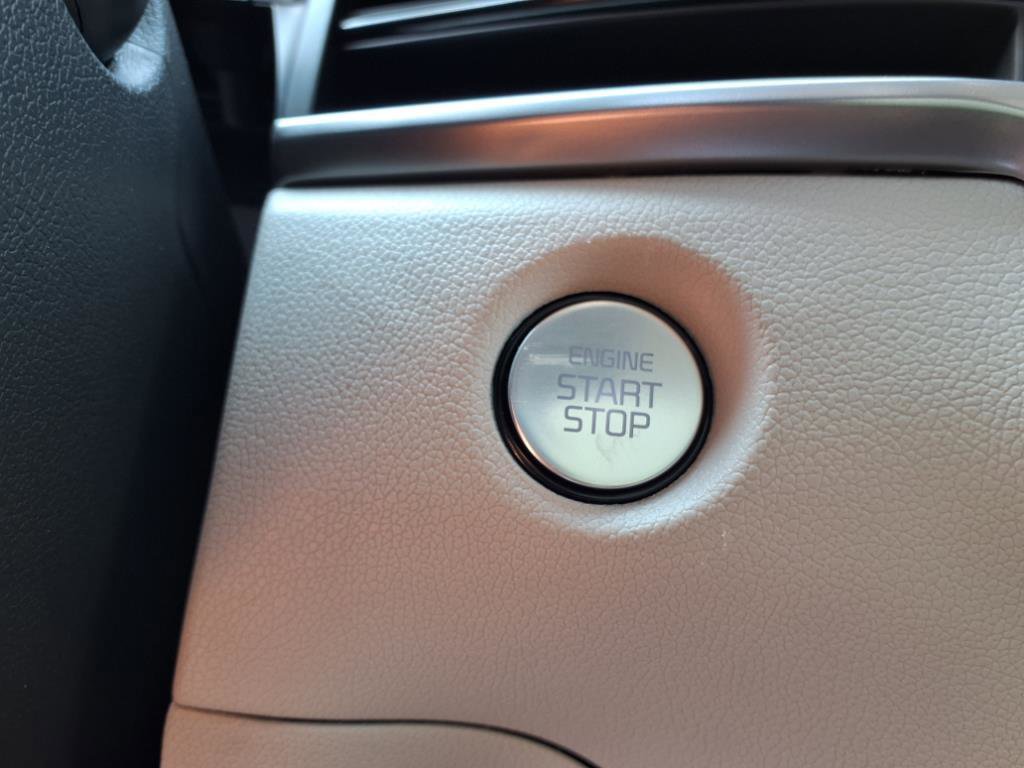 Used 2025 Kia Sorento EX w/ Panoramic Sunroof Package image 20