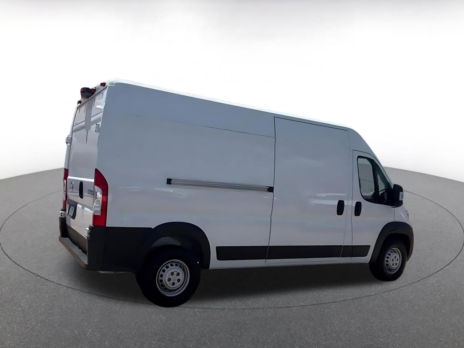 Used 2026 RAM ProMaster 2500 w/ Convenience Group FWD image 12