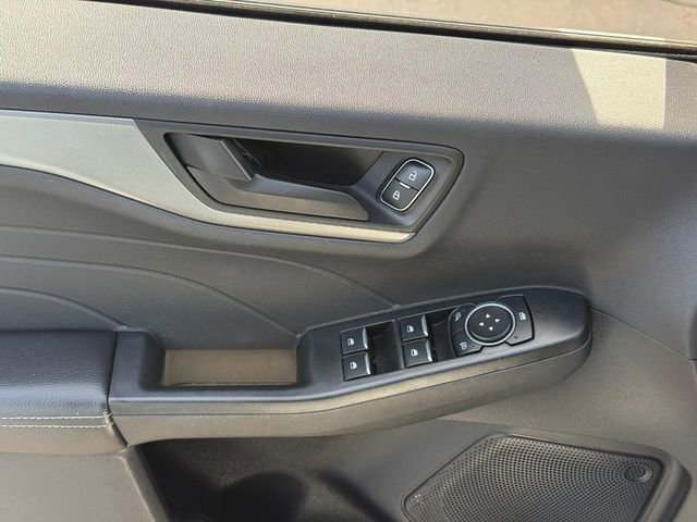 Used 2023 Ford Escape Active w/ Cold Weather Package image 16