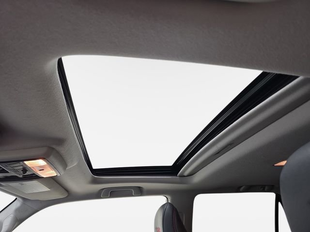 Used 2021 Toyota 4Runner Venture w/ Moonroof Package image 29