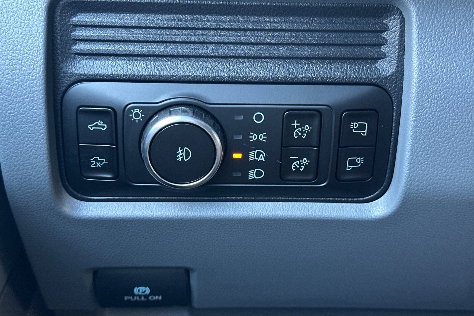 New 2026 Ford F250 XLT w/ XLT Premium Package image 26