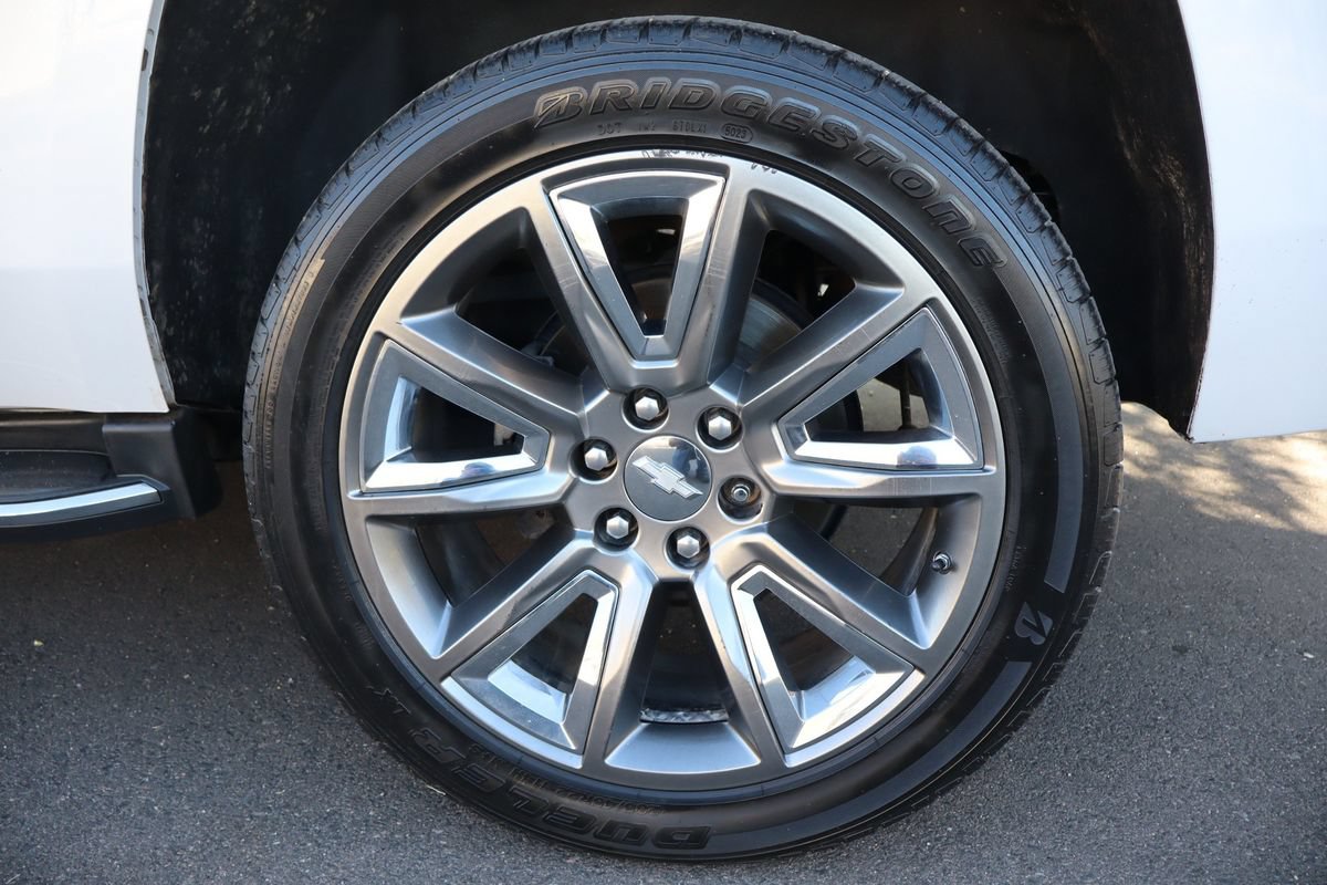 Used 2018 Chevrolet Tahoe Premier AWD/4WD image 44