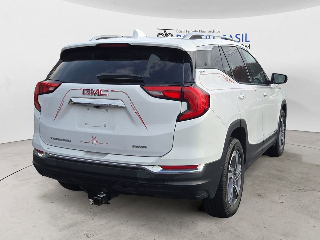 Used 2021 GMC Terrain SLT w/ Infotainment Package II image 5
