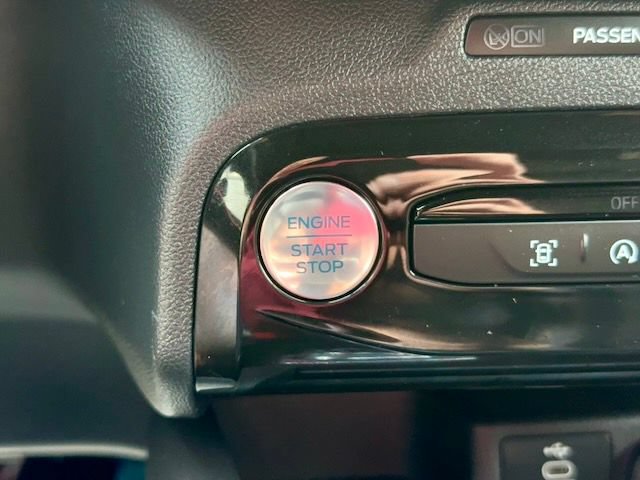 Used 2024 Ford Escape ST-Line w/ Tech Pack #1 FWD image 23
