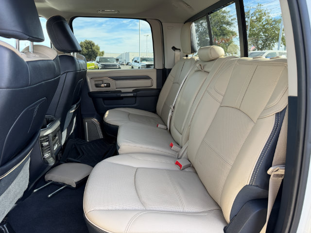 Used 2023 RAM 3500 Limited AWD/4WD image 29