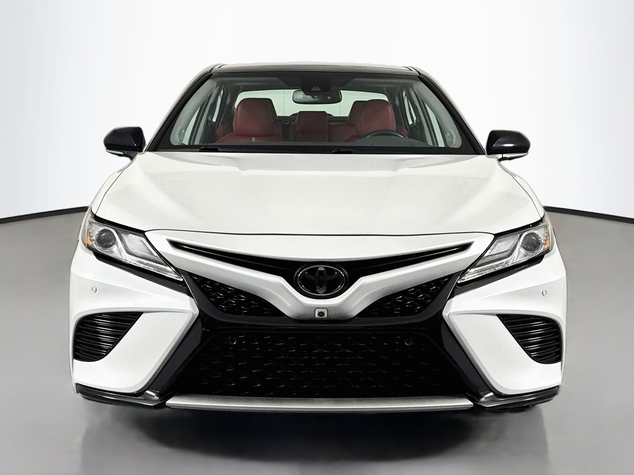 Used 2019 Toyota Camry XSE w/ Driver Assist Package FWD image 2