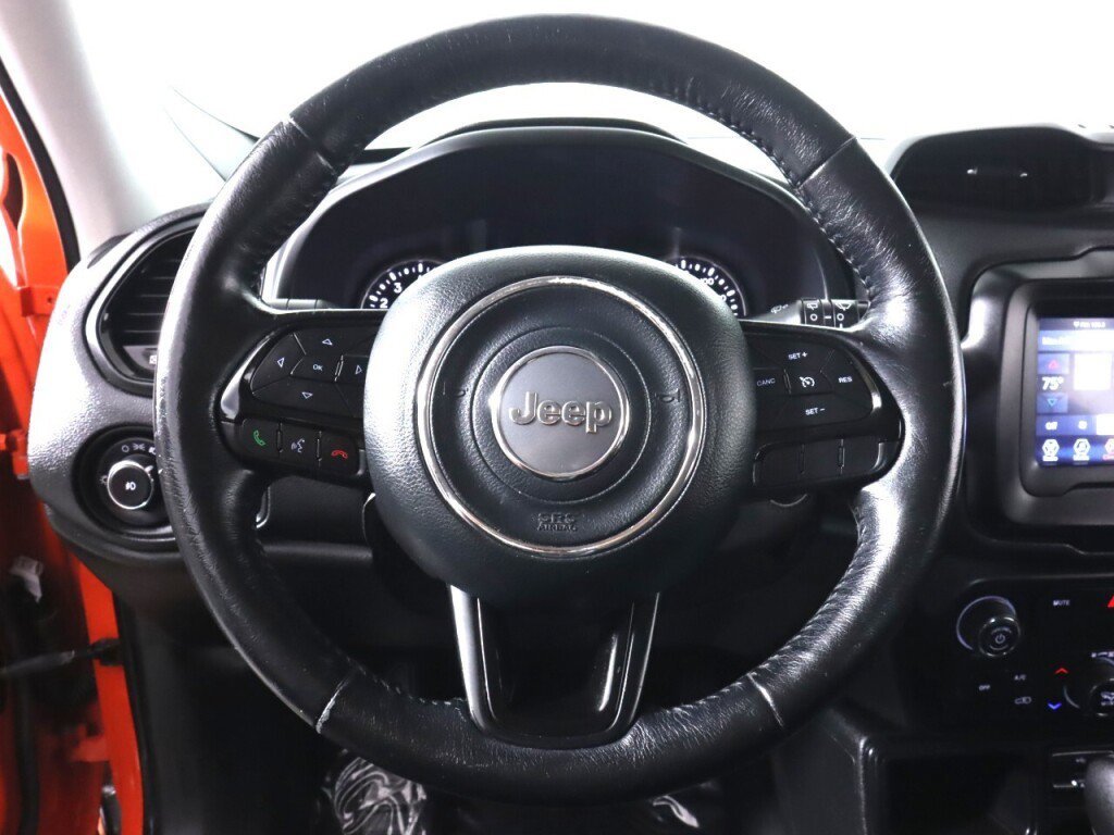Used 2019 Jeep Renegade Altitude w/ Quick Order Package 2XM FWD image 11