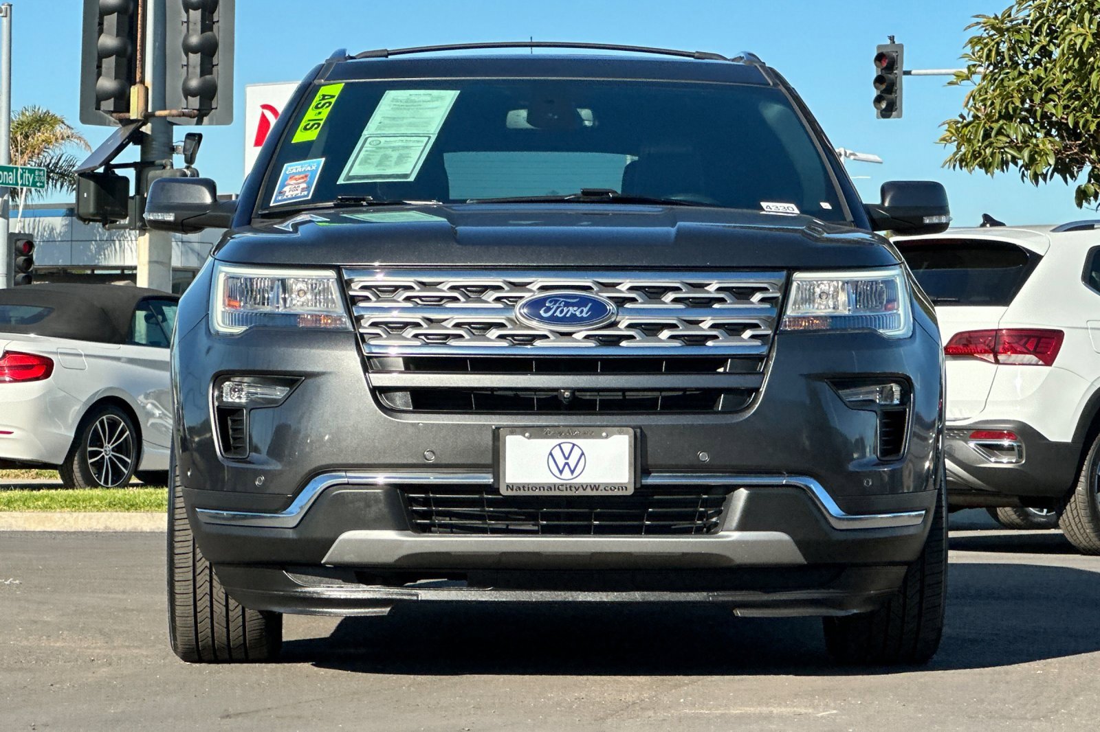 Used 2018 Ford Explorer Limited w/ Equipment Group 301A image 9