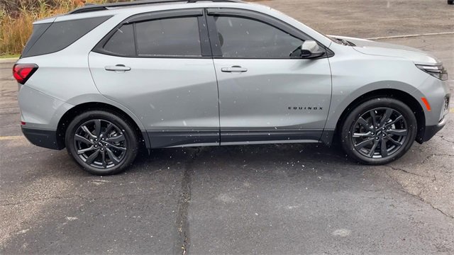 Certified 2024 Chevrolet Equinox RS w/ LPO, Floor Liner Package image 9