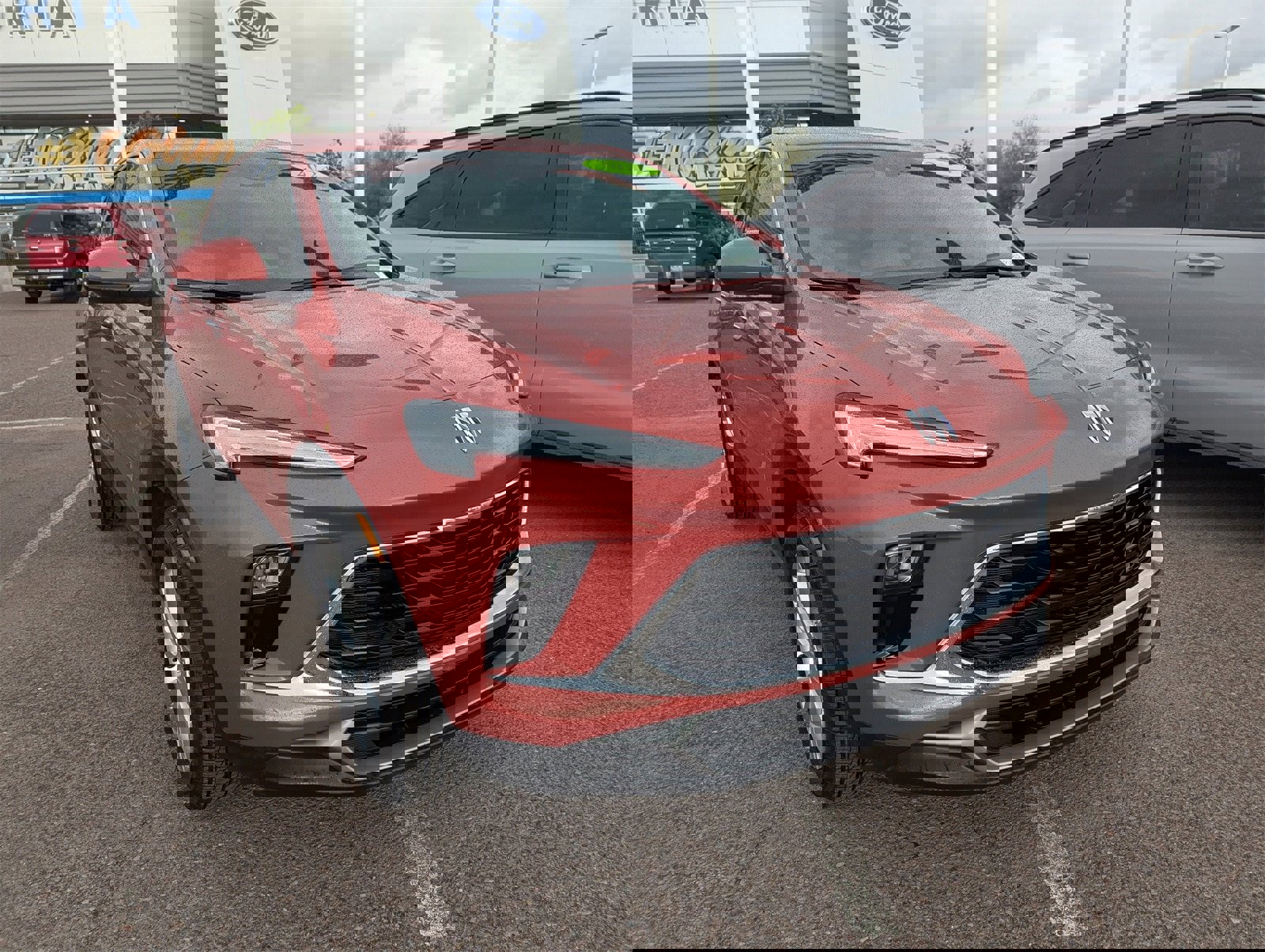 Used 2024 Buick Encore GX Preferred image 3