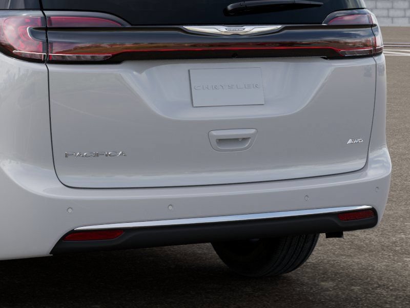 New 2026 Chrysler Pacifica Select AWD/4WD image 13