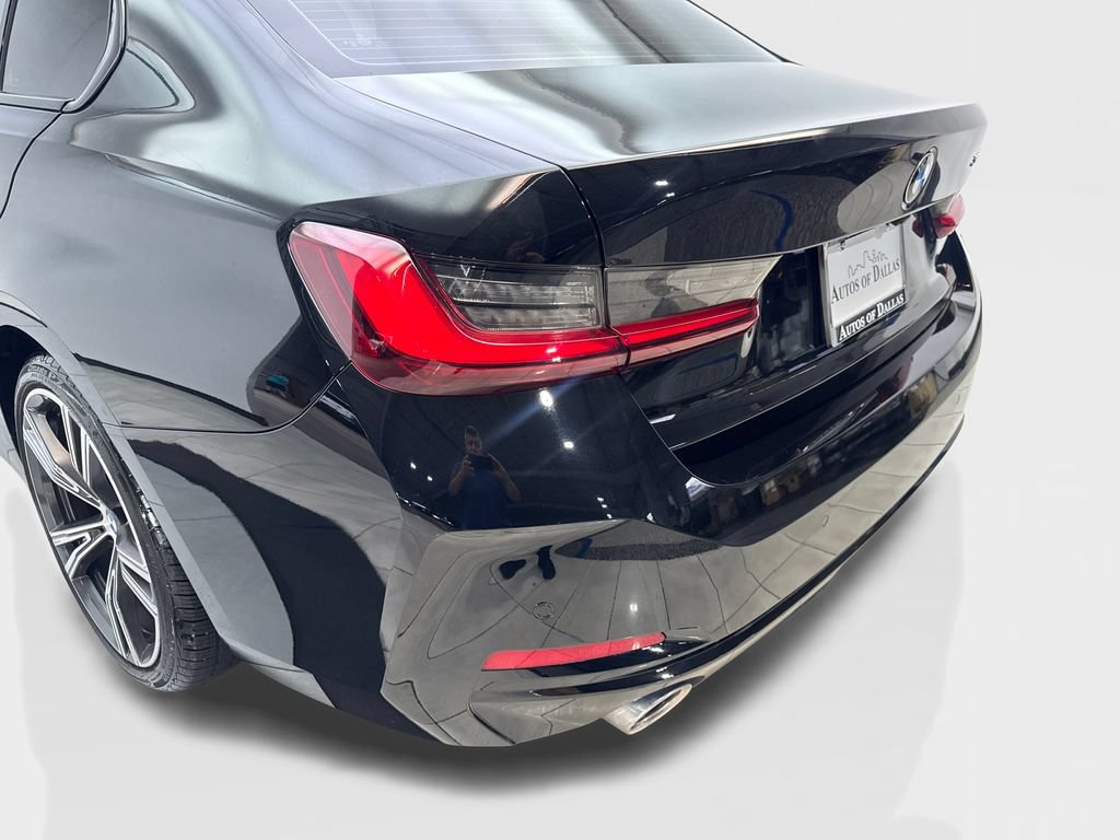 Used 2023 BMW 330i Sedan w/ Convenience Package RWD image 19