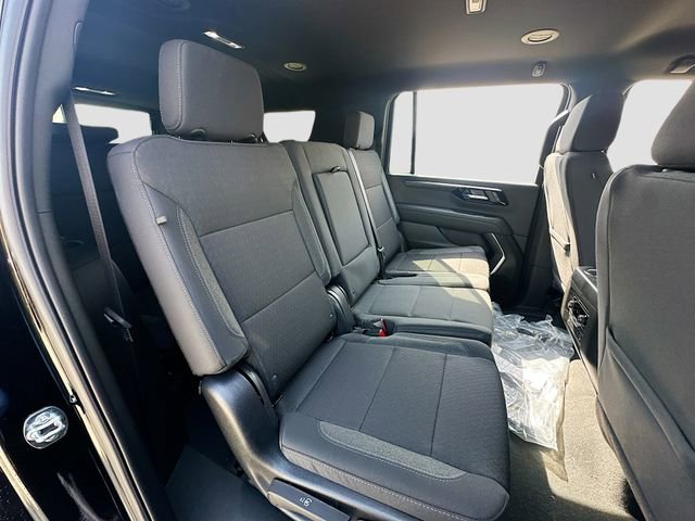 New 2026 Chevrolet Suburban LS image 29