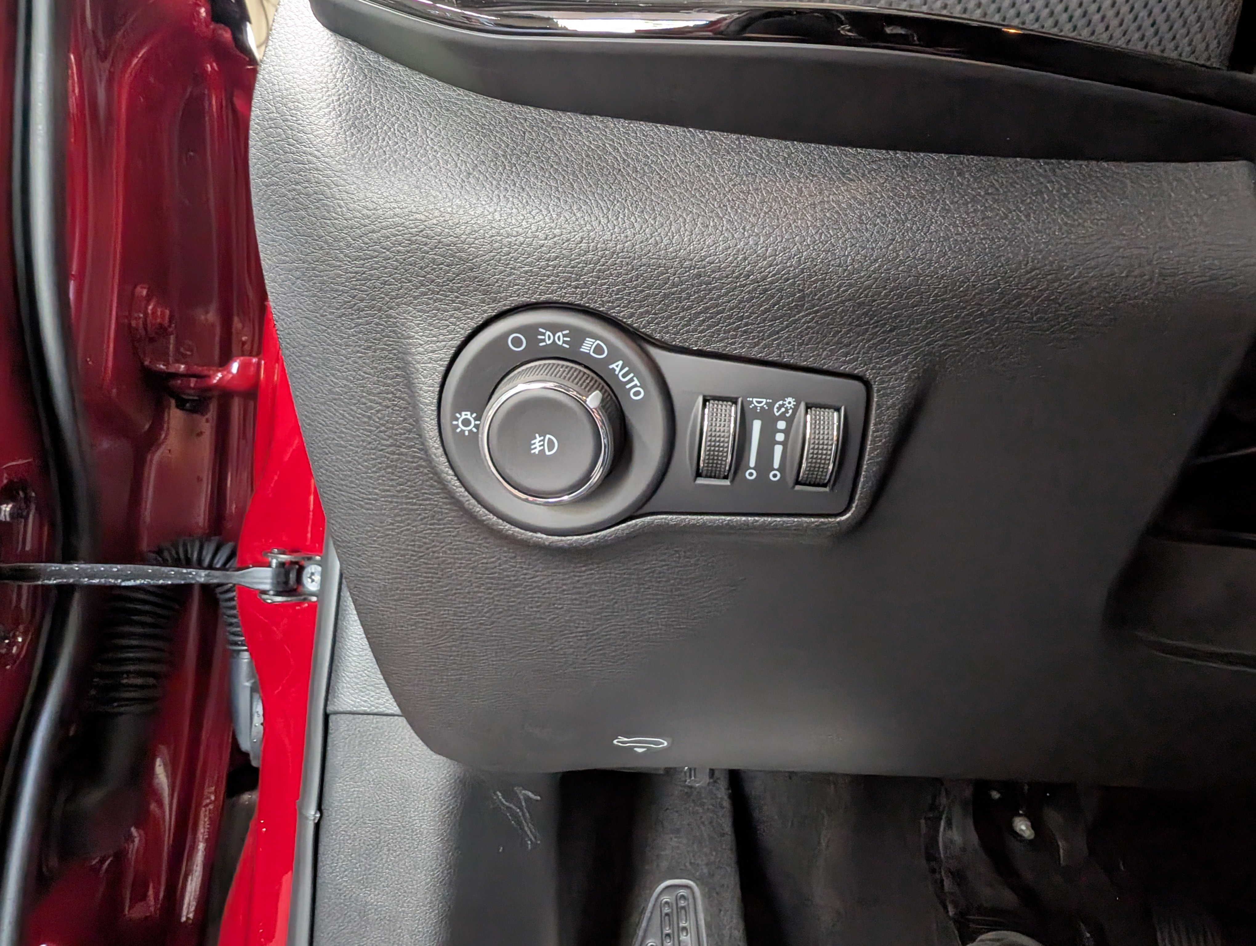 New 2026 Jeep Compass Limited w/ Sun, Sound & Navigation Group image 14