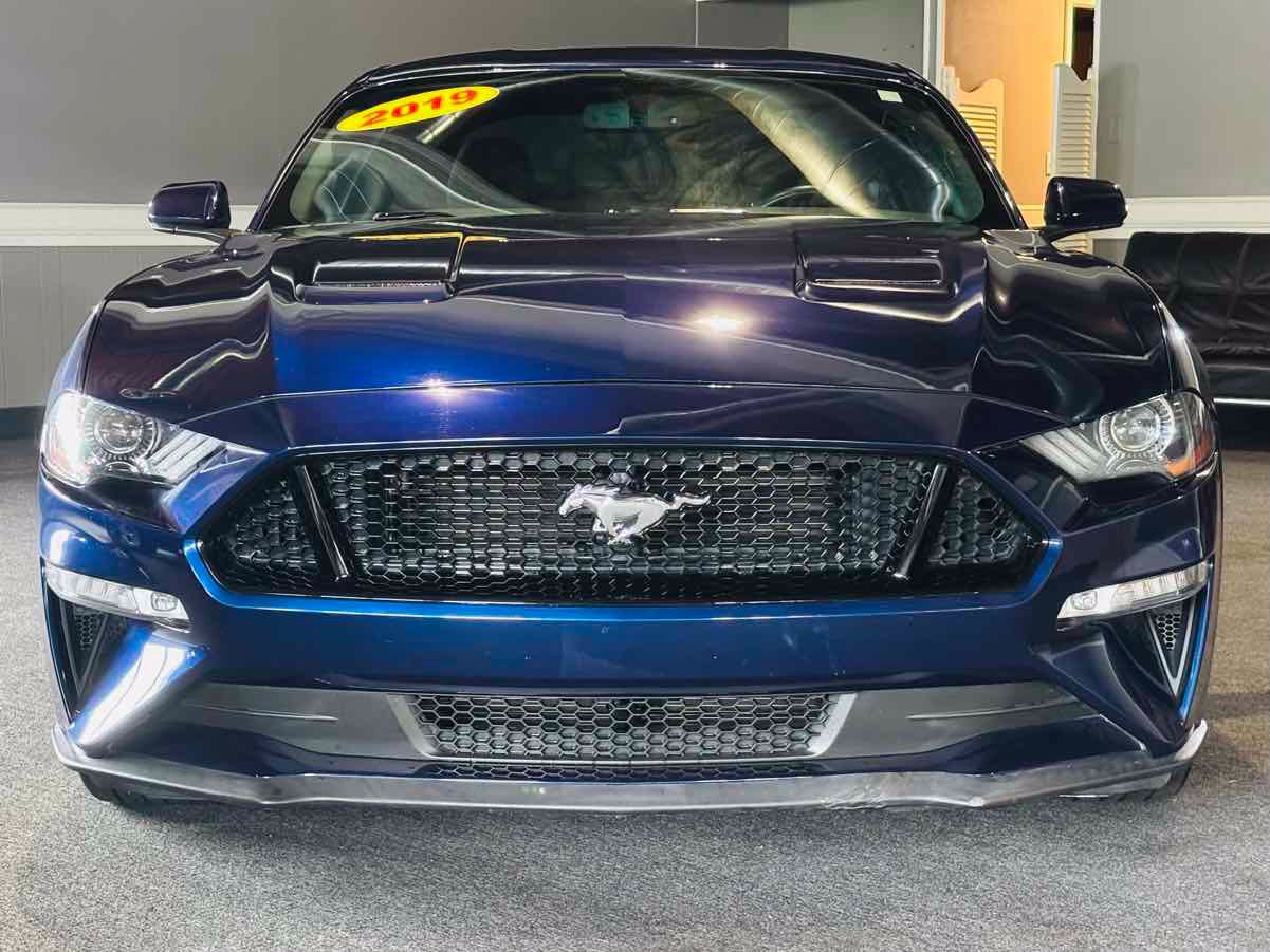 Used 2019 Ford Mustang GT RWD image 19
