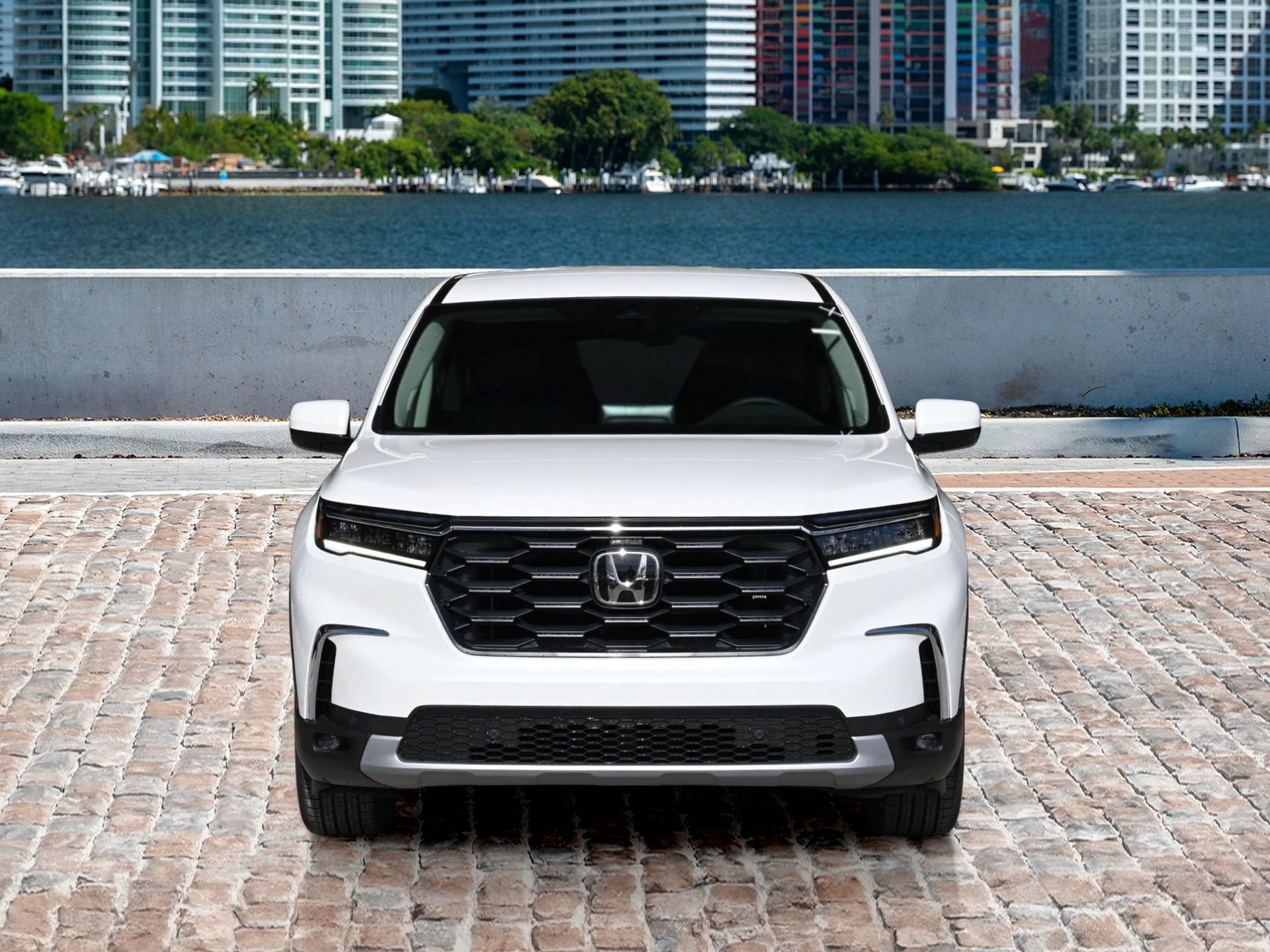 New 2025 Honda Pilot EX-L image 2