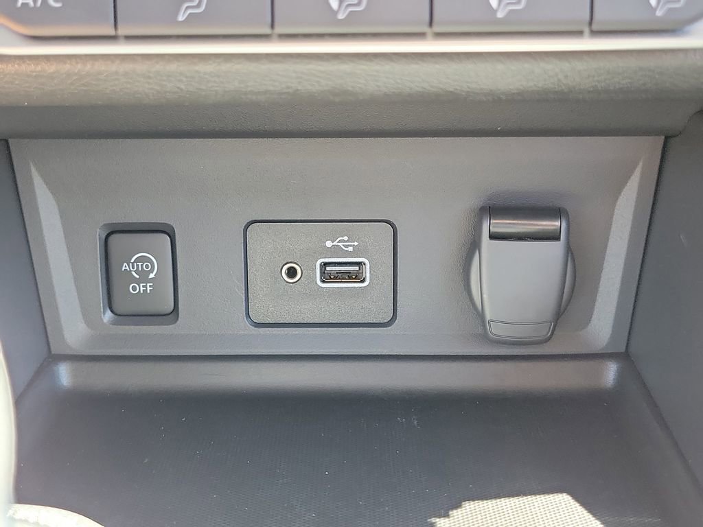 Certified 2025 Nissan Sentra S image 12