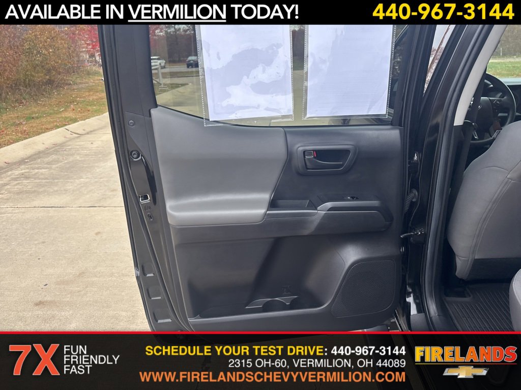 Used 2022 Toyota Tacoma SR image 38