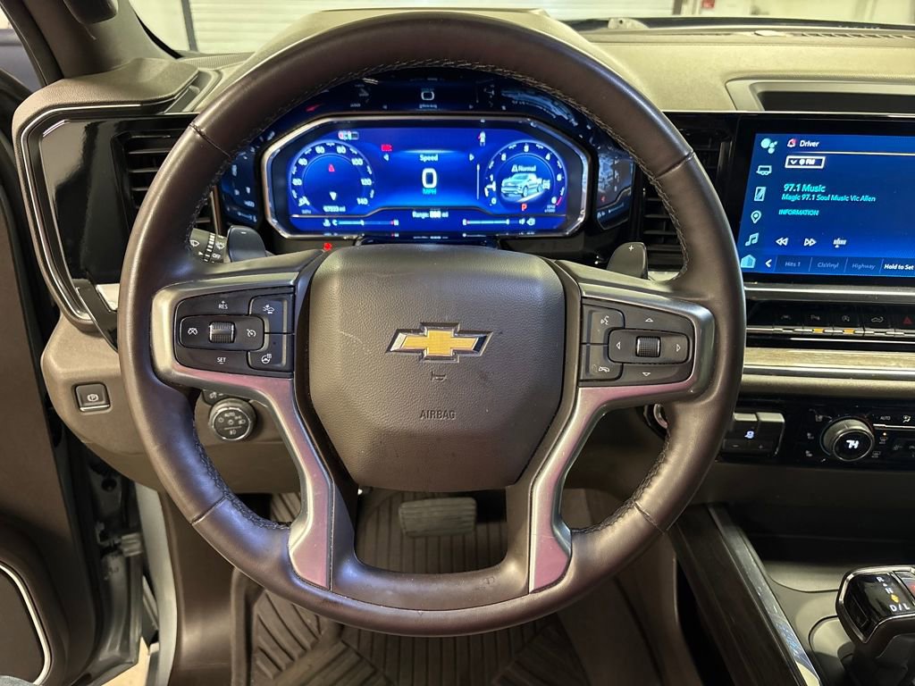 Certified 2024 Chevrolet Silverado 1500 LTZ image 35