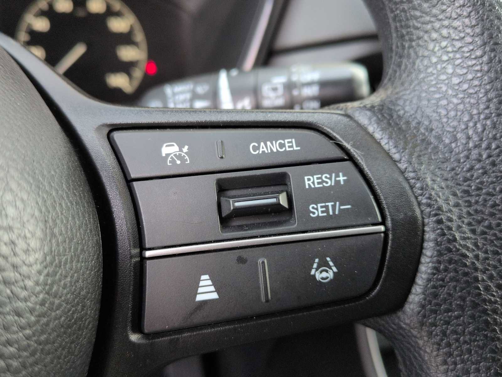 Used 2024 Honda CR-V EX image 25